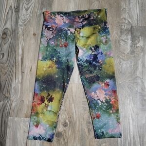 Onzie cropped leggings size S/M